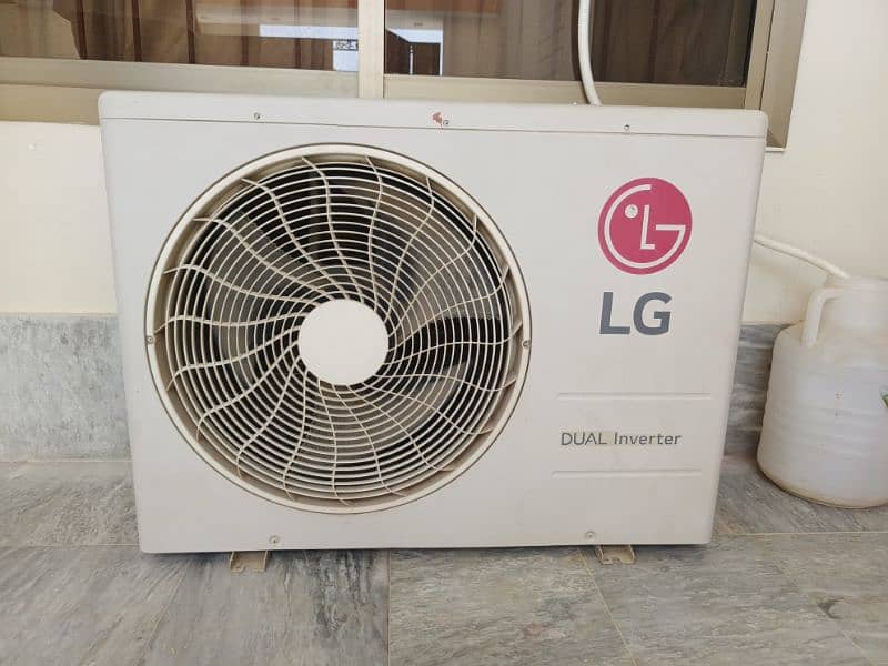LG Dual inverter 1.5 ton 4