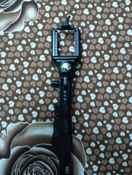 Yunteng Selfie Stick For Sold 4