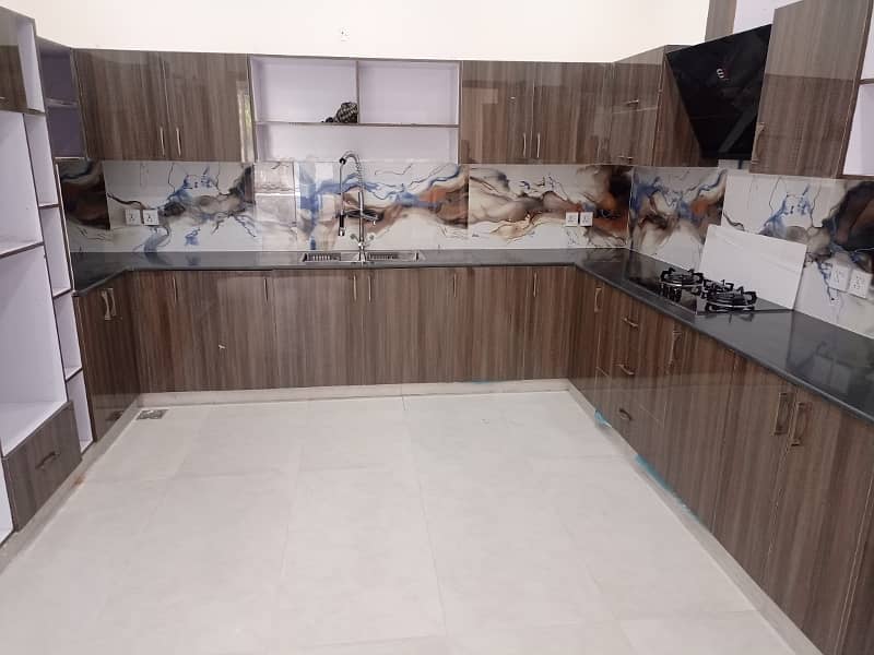 1 Kanal Brand New Triple Story House For Sale 7