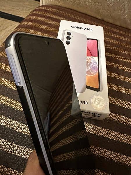 samsung A 14 3