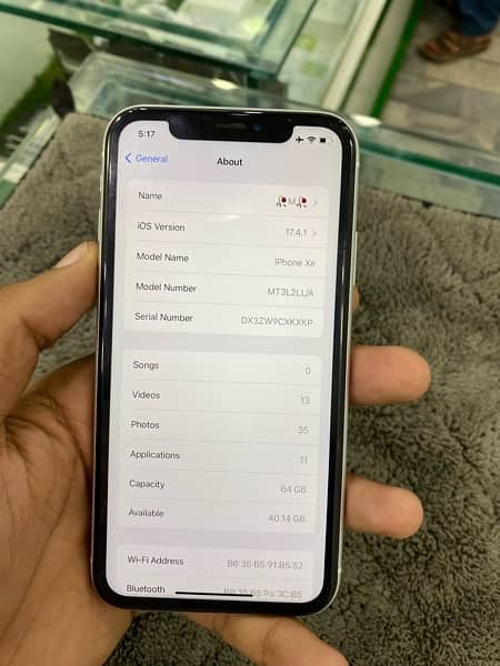 iphone 11 Jv 64 gb 100 health waterpack 20 time charge 8
