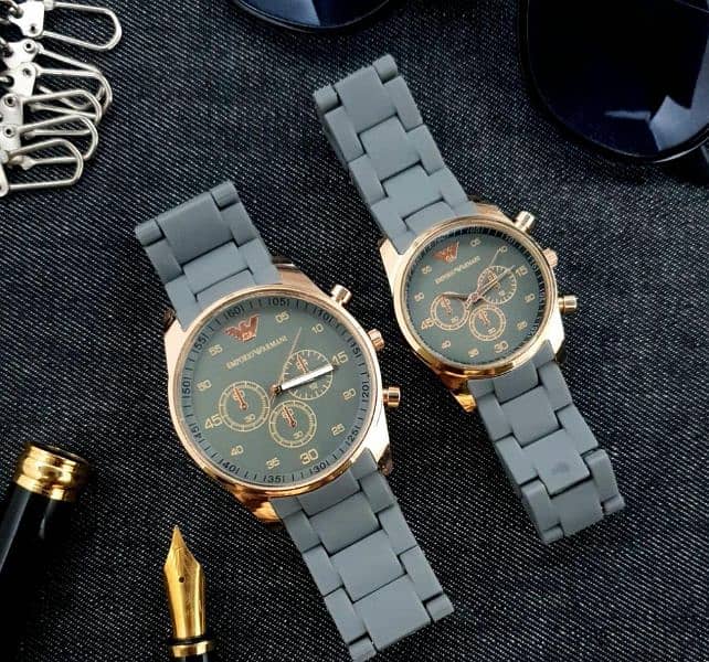 Stylish couple watches in a very very reasonable price 1
