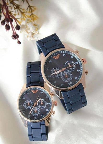 Stylish couple watches in a very very reasonable price 7