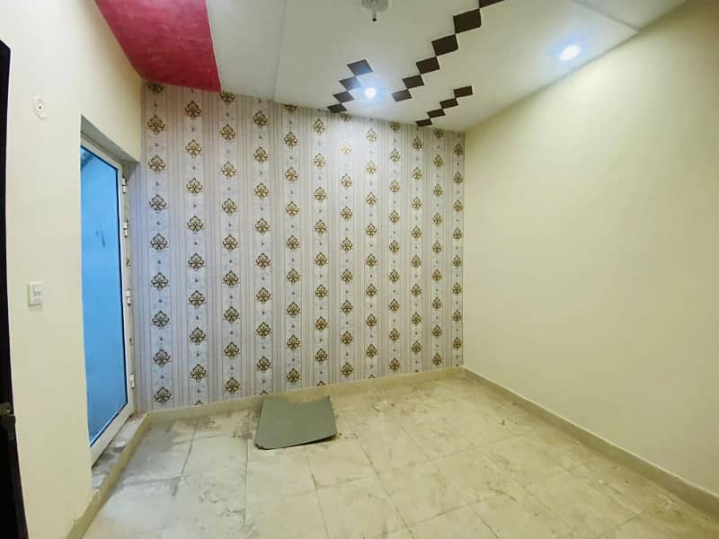 3.5 Marla Brand New Flat Sale in Samanabad Lahore 18