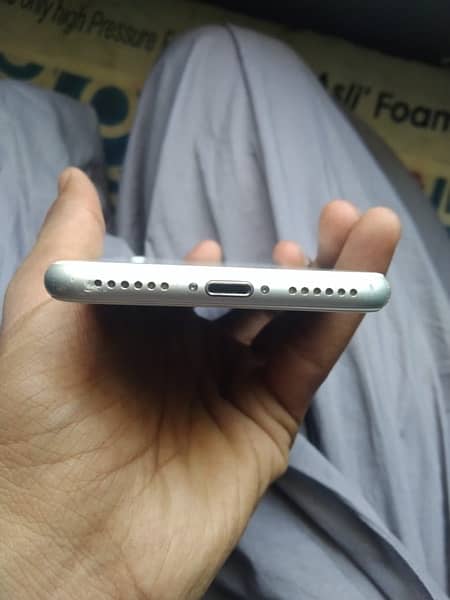 iphone 8 64gb finger fail 1