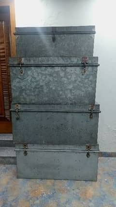 3 foot paiti Trunk Available in very Cheapest Rates