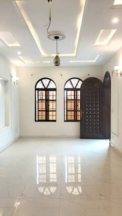 10 Marla Brand New house For Rent In Park View City Lahore. 0