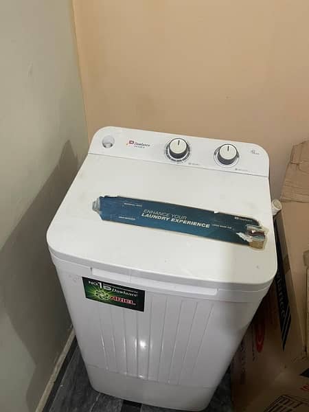 Dawlance Washing Machine (good condition) 3