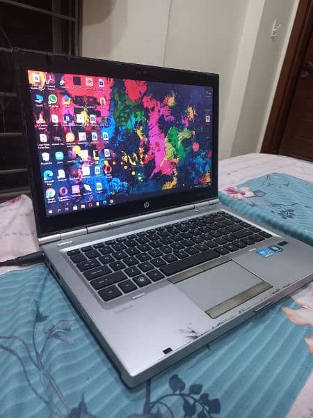 laptop hp elitebook 8460p 0