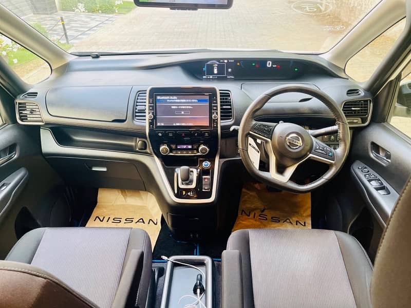 Nissan Serena Highway Star G 2019 7 Seater Luxury 6