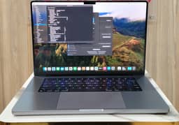 MacBook Pro 2023 16” M2 Max - Space Gray