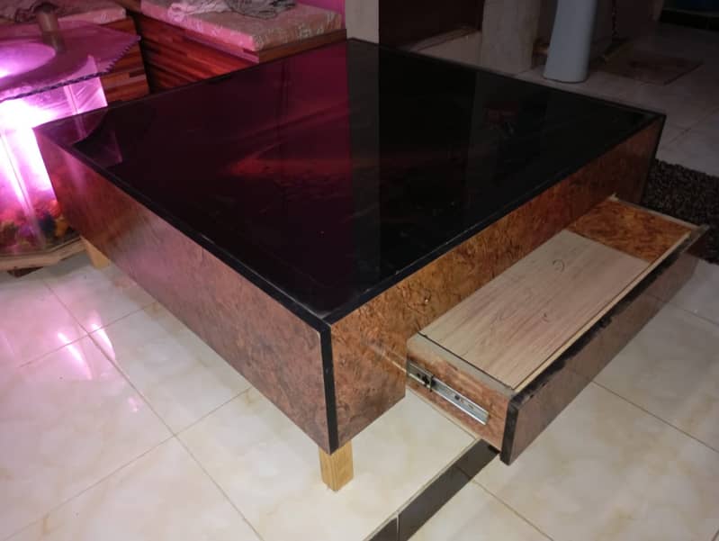 High Quality Wooden Center Table 0