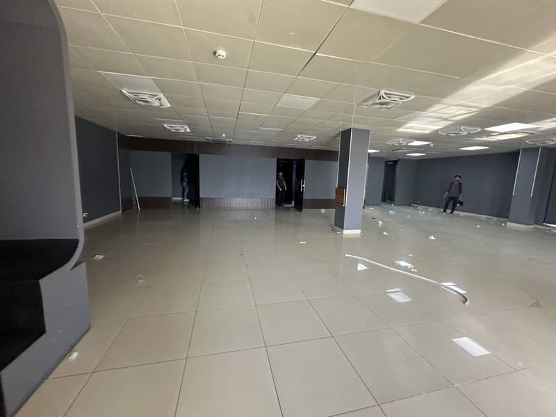 Commercial 2 floors Available for Rent with Central AC 7