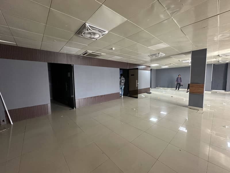 Commercial 2 floors Available for Rent with Central AC 10