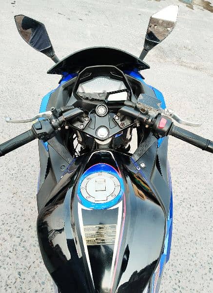 Kawasaki ninja 250cc 19 model lush condition O3O97O59755 watts app 5