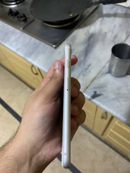 iphone 6 (Just Like New) 2