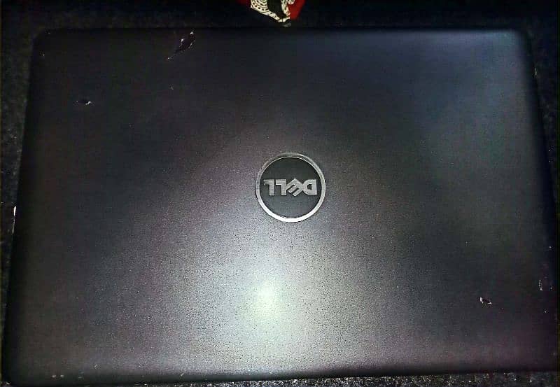 laptop for sale in low price and good condition 5