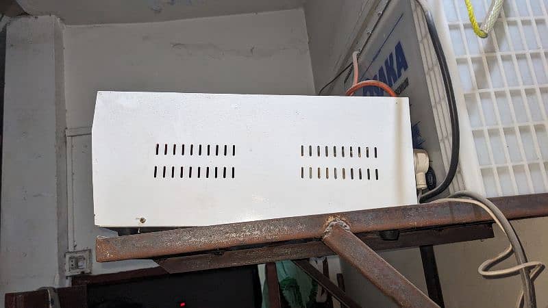 1200 watt ups in new condition available in copper winding 3