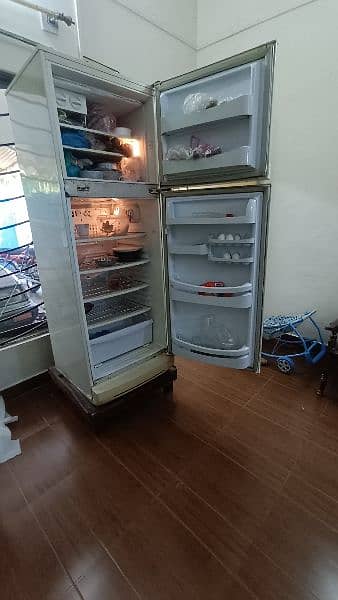 X-Large size PEL premier fridge for sale in G/6/2 Islambad 3