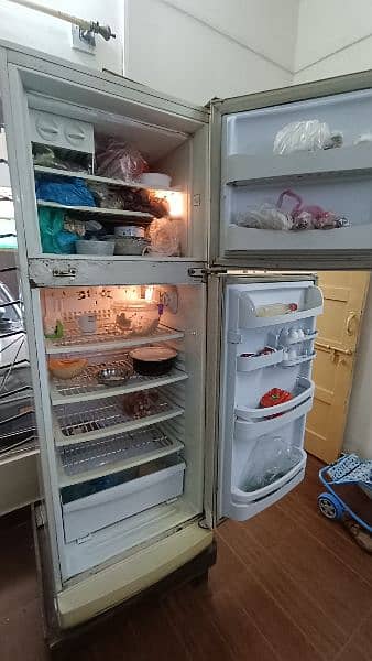 X-Large size PEL premier fridge for sale in G/6/2 Islambad 4