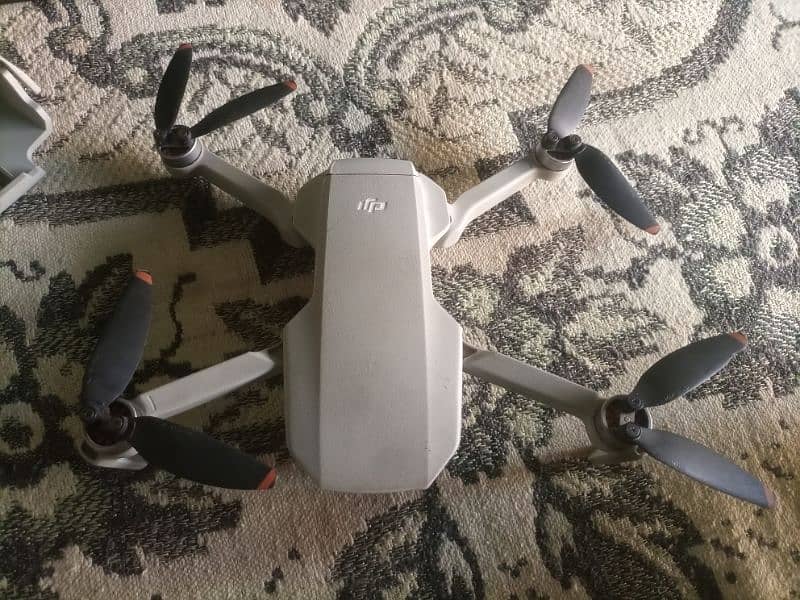 Drone Dji mini 2 4