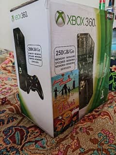 xbox 360 250gb with 2 controllers 0