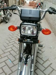 honda 125 cc for sale Whatsapp 03227517039