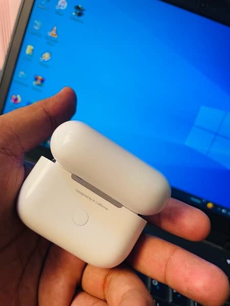 Apple Airpods Pro 2nd generation 4