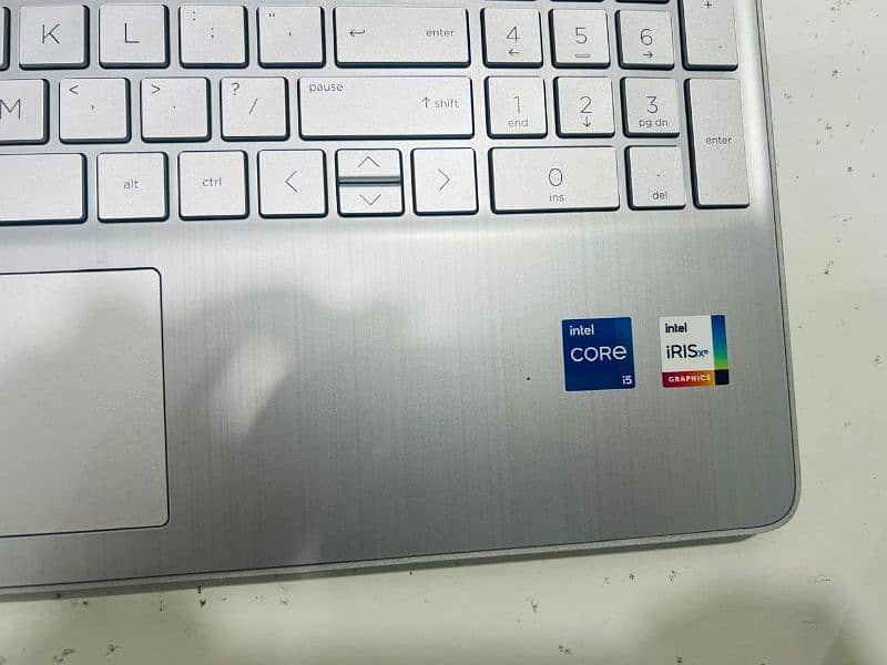 HP laptop for Sale Brand new Just 40 days used 4
