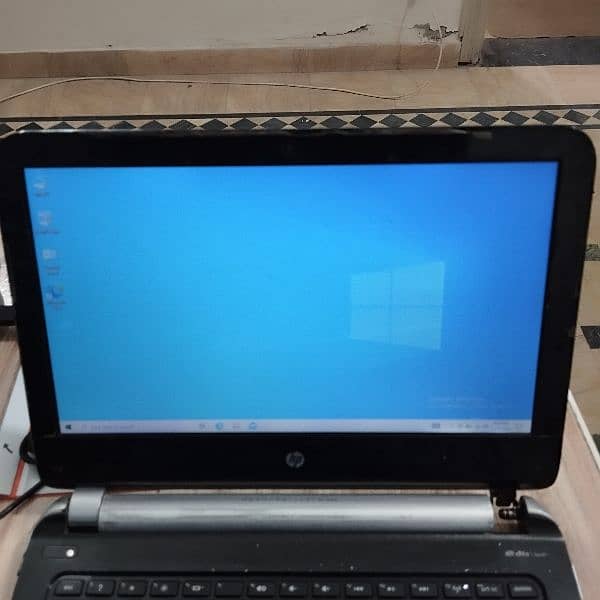 HP 210 G1 Laptop i3 4th Generation 4