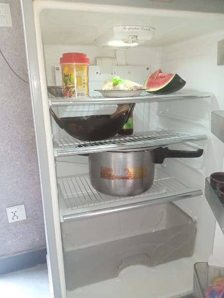 Dawlance Medium size Fridge for sale 2