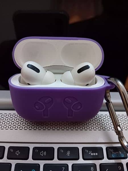 Apple Airpods Pro A2084 with Airpods Pro Charging Case A2190 1