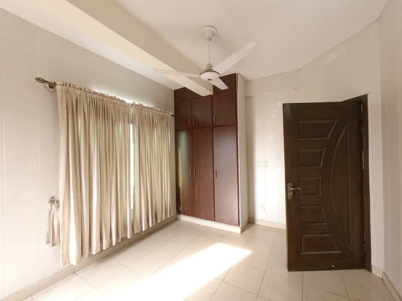 3 Bed Corner Park Facing Apartment On Second Floor Iqbal Arcade In Block A MVHS D-17/2 Available For Urgent Sale 18