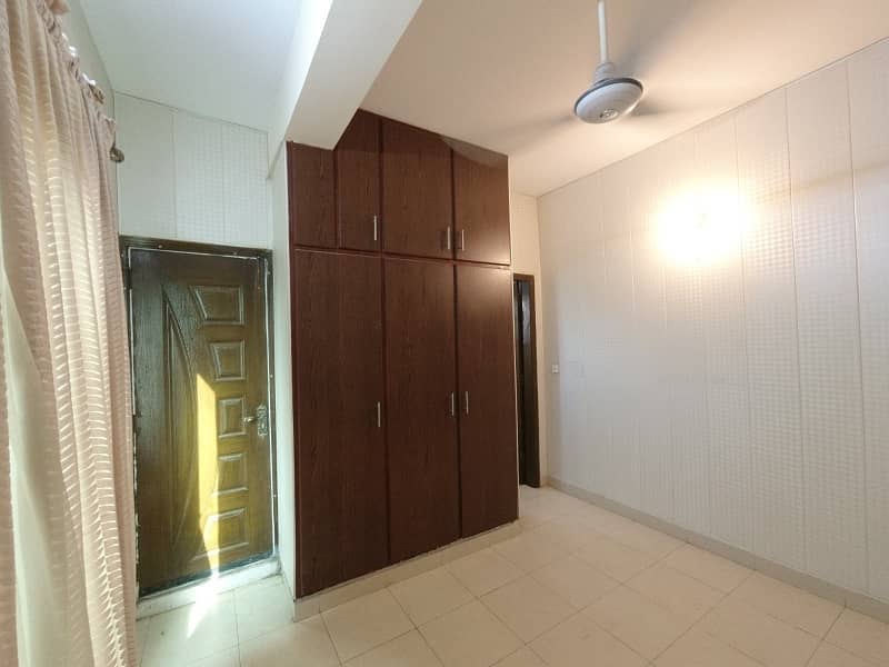 3 Bed Corner Park Facing Apartment On Second Floor Iqbal Arcade In Block A MVHS D-17/2 Available For Urgent Sale 27