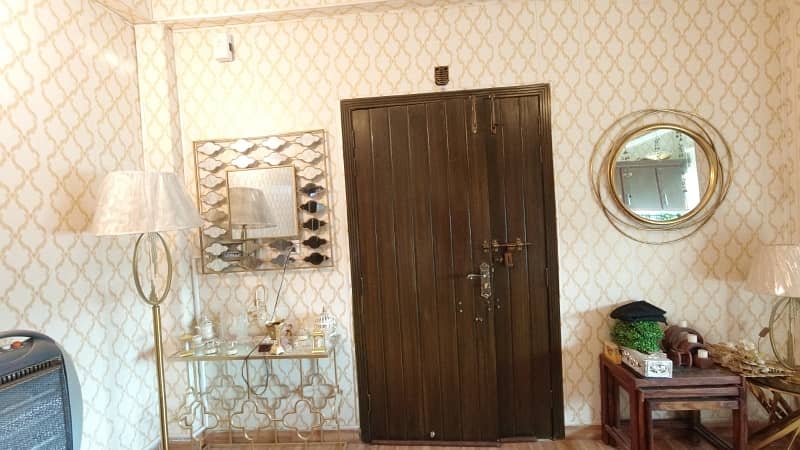 3 Bed Appartment available for urgent sale 14