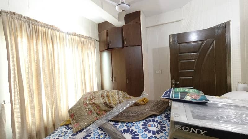 3 Bed Appartment available for urgent sale 23