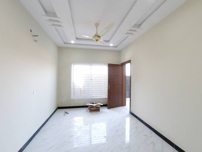 5 Marla House Available For Sale In E-18 Gulshan-E-Sehat 1 12