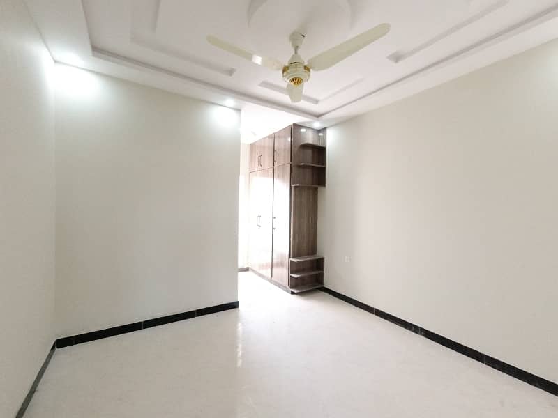 5 Marla House Available For Sale In E-18 Gulshan-E-Sehat 1 20