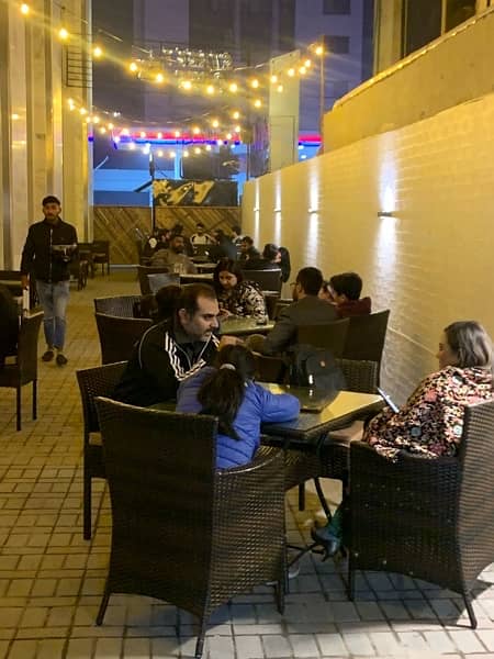 Running Business !! Cafe for sale in Gulberg MM Alam Road 5