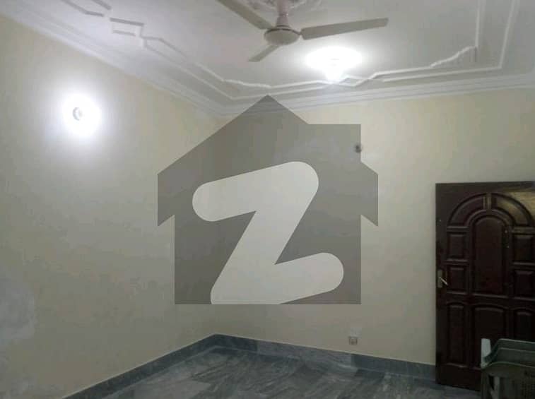 A House Of 3200 Square Feet In Rs 350000 4