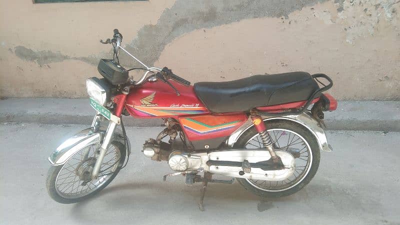 Honda CD 70 2012 mode Islmabaad no for sale good condition. 1