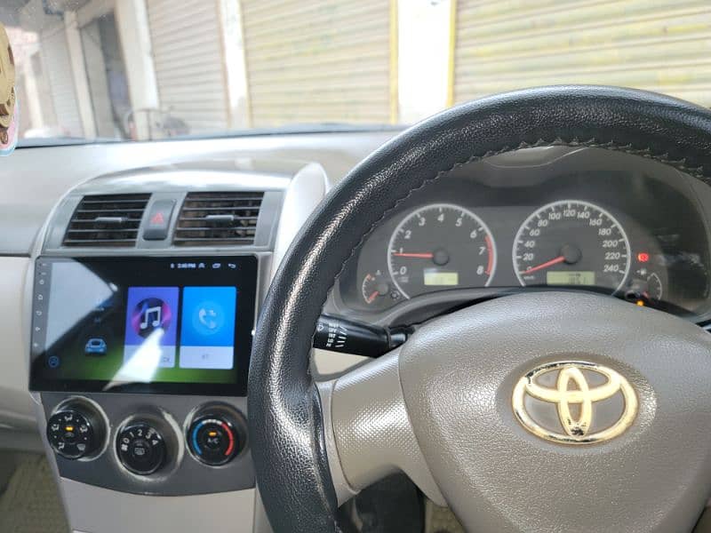 Toyota Corolla GLI 2010 16