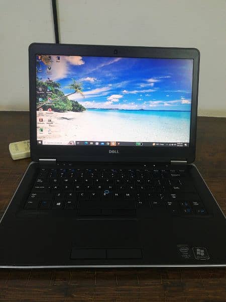 Labtop E7440 in Good condition for sale 5