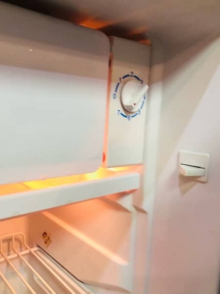 national mini room fridge 10