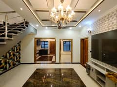 10 Marla Most Elegant House For Rent in Bahria Town Phase 8 0