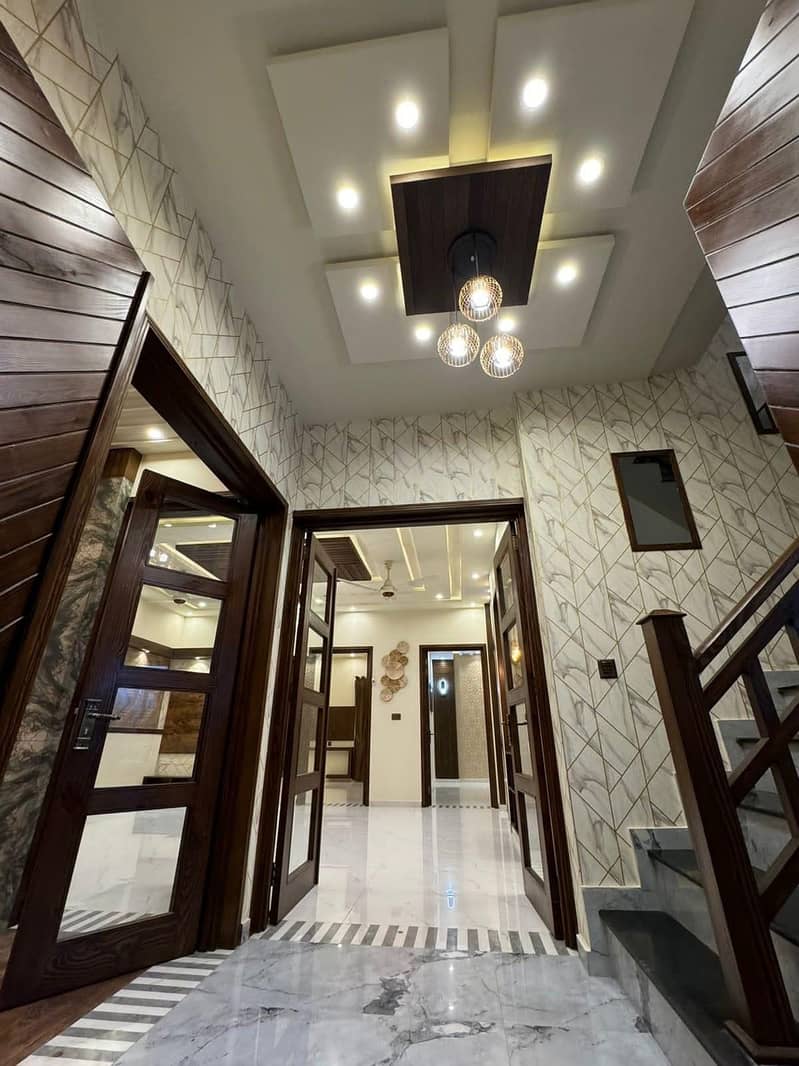 7 Marla Designer Luxury Brand New House For Rent 18