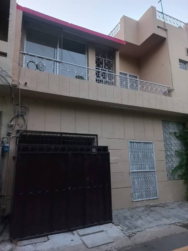 5 Marla Ideal Location Facing Park House For Sale with Solar System Installed in D Block Faisal Town Lahore 0