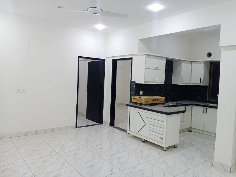 Brand New - 3 Bed DD 1st Floor (Corner) Flat, Available For Sale In Kings Cottages Gulistan E Jauhar Block 7 Karachi 1