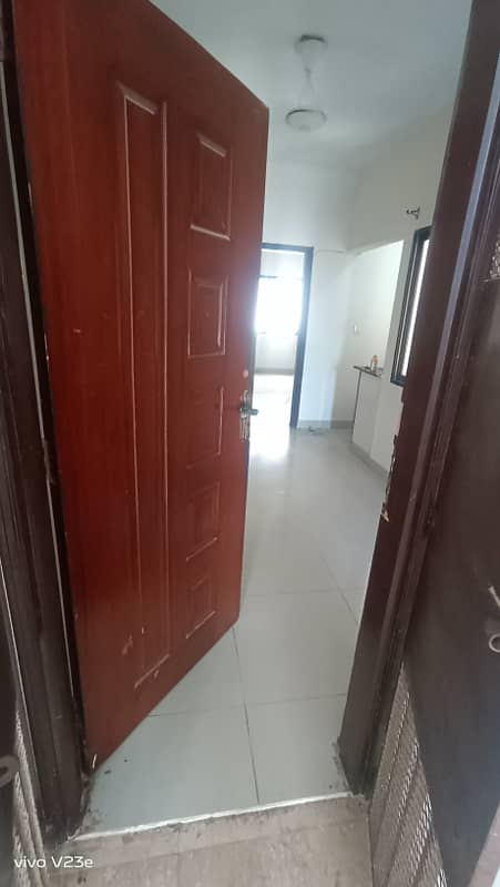Studio Apartment For Rent 2bedroom with attached bathroom 3rd Floor available small Bukhari Comm 16