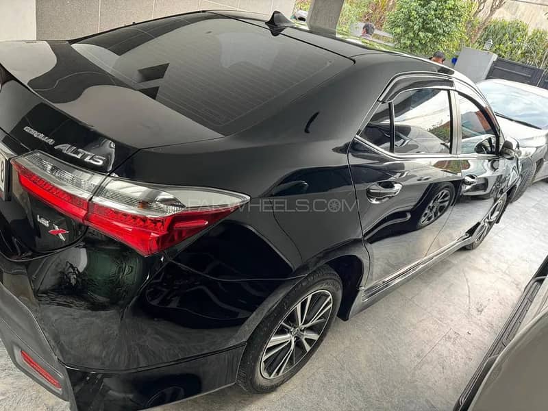 Toyota Corolla Altis Grande X CVT-i 1.8 Black Interior 2022 1